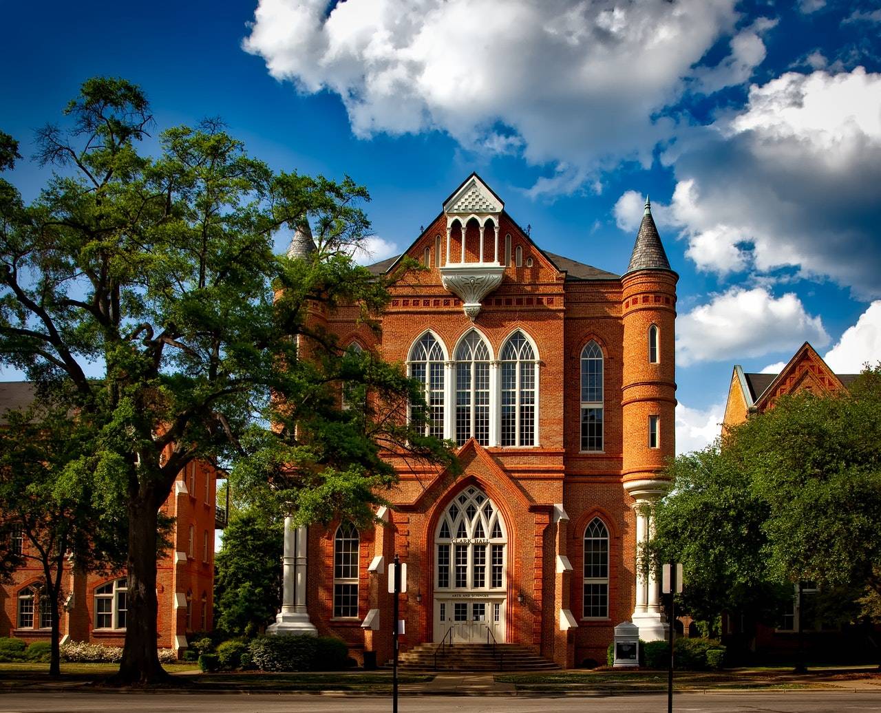 Colleges & Institutes